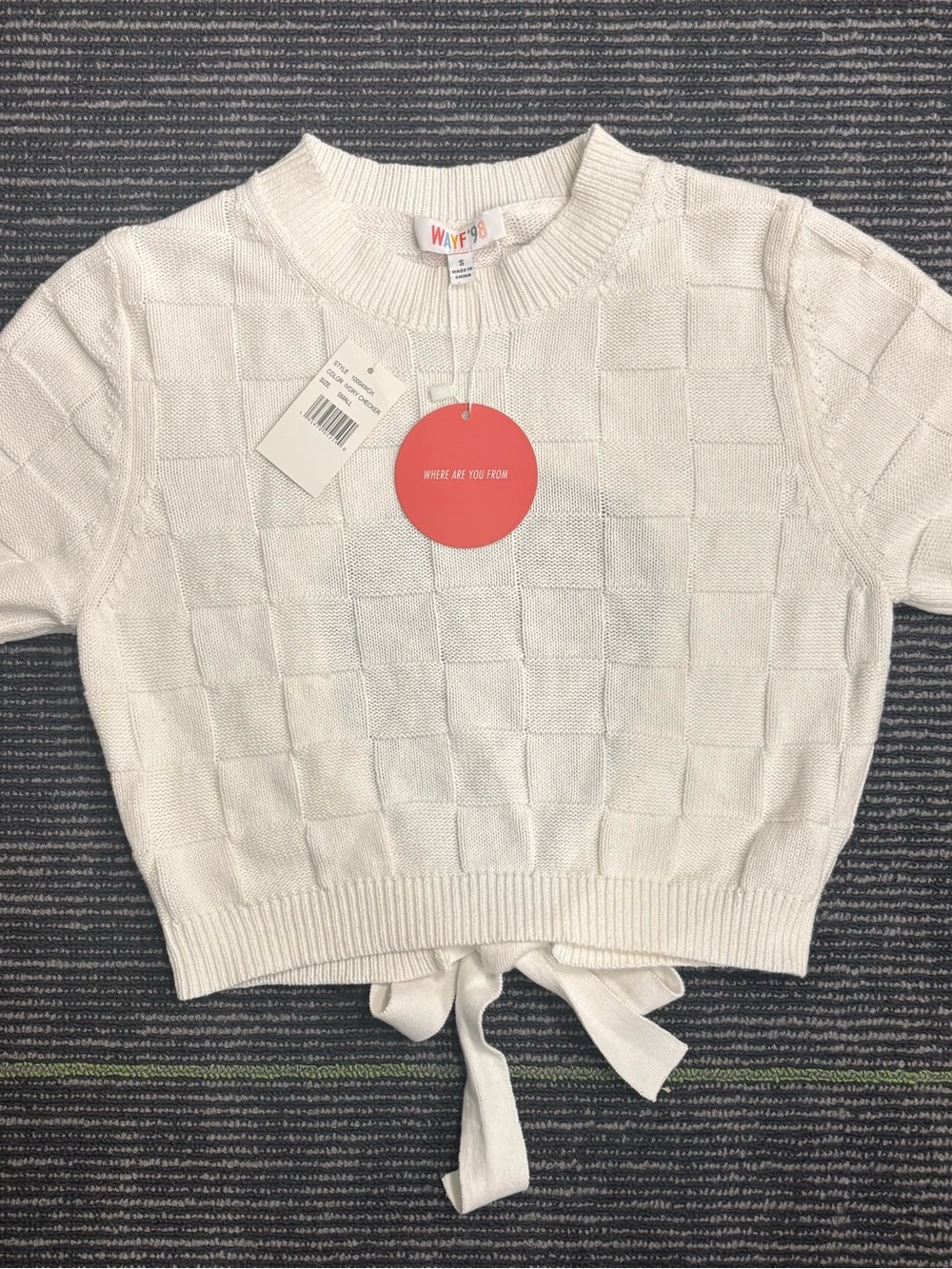 NEW WAYF ‘98 checkered cropped sweater tie back